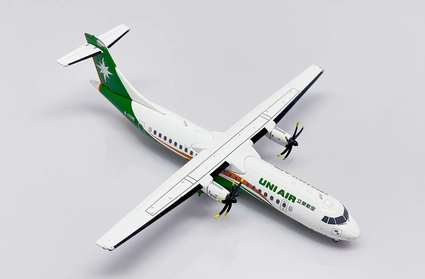 JC WINGS ATR72-600 UNI AIR REG: B-17015