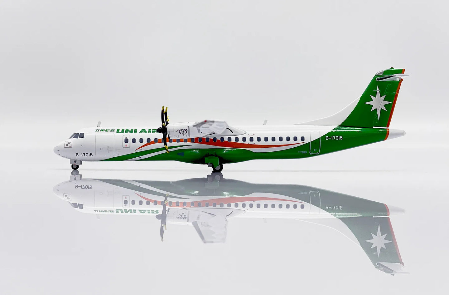 JC WINGS ATR72-600 UNI AIR REG: B-17015