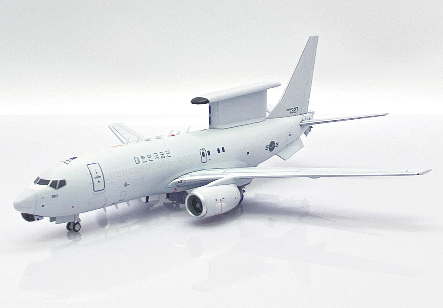 JCWINGS B737-7ES SOUTH KOREAN AIR FORCE REG: 65-327
