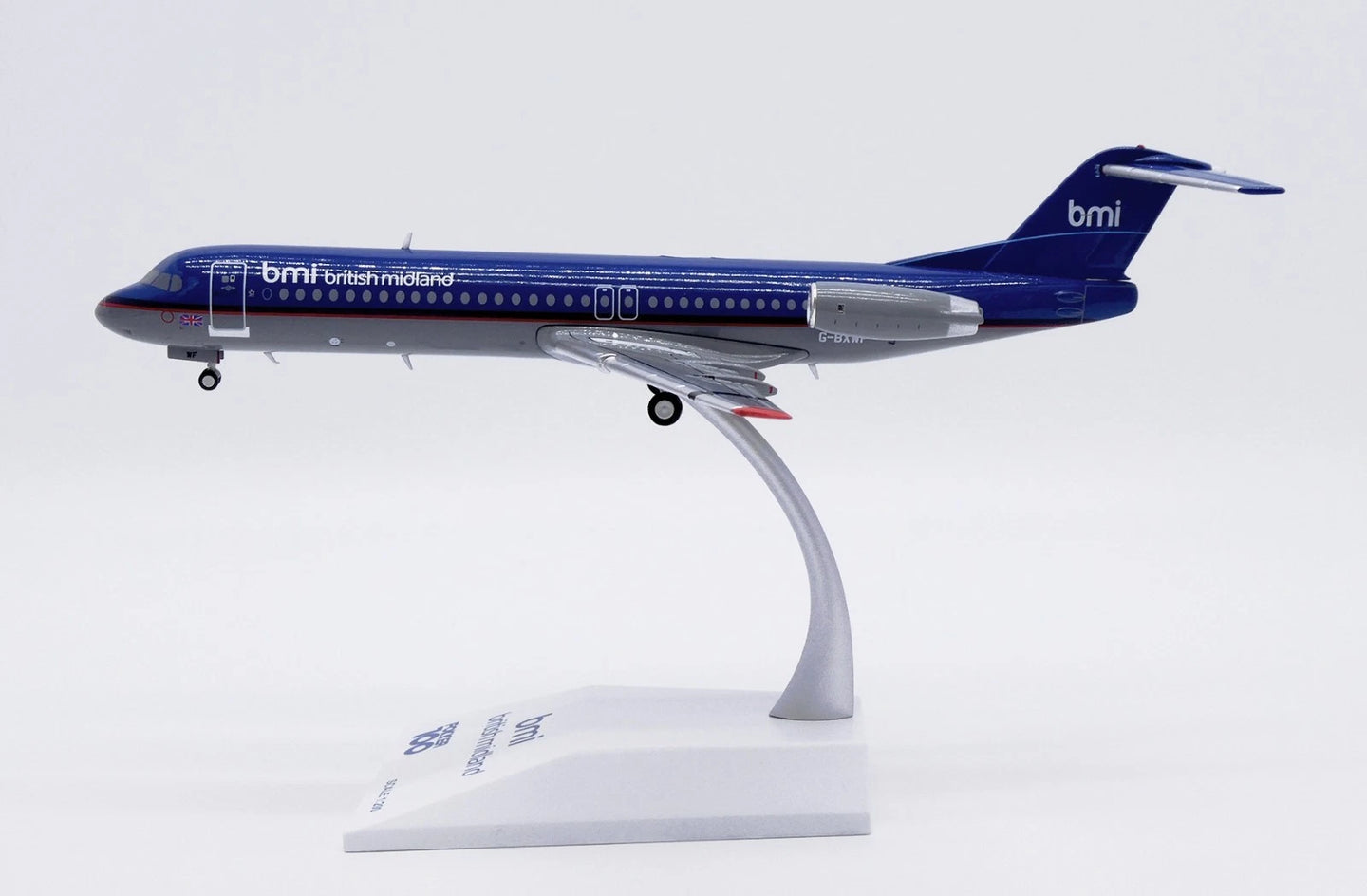 JCWINGS FOKKER 100 BRITISH MIDLAND REG: G-BXWF