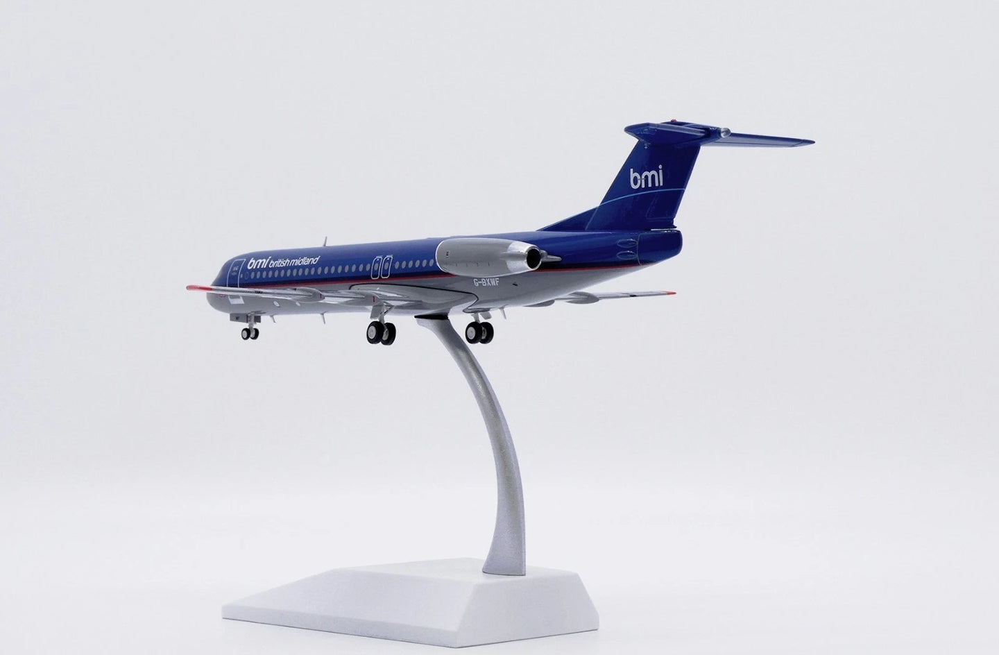 JCWINGS FOKKER 100 BRITISH MIDLAND REG: G-BXWF