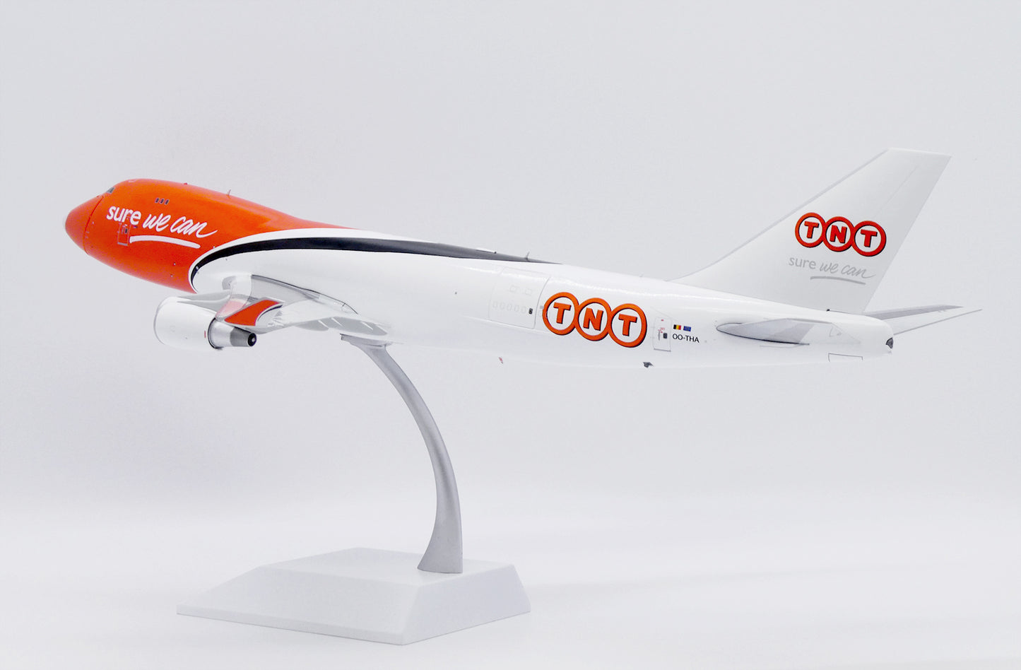 JC WINGS B747-400F TNT "WHITE NOSE" (INTERACTIVE SERIES) REG: OO-THA