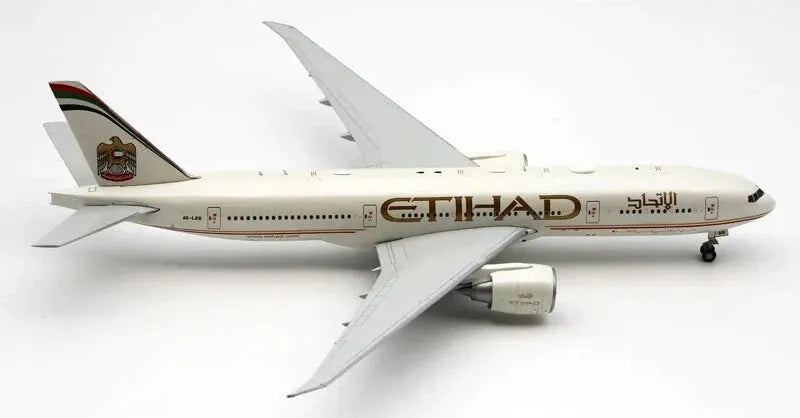 JC WINGS B777-200LR ETIHAD AIRWAYS REG: A6-LRB (LIMITED EDITION AVIATION TAG)