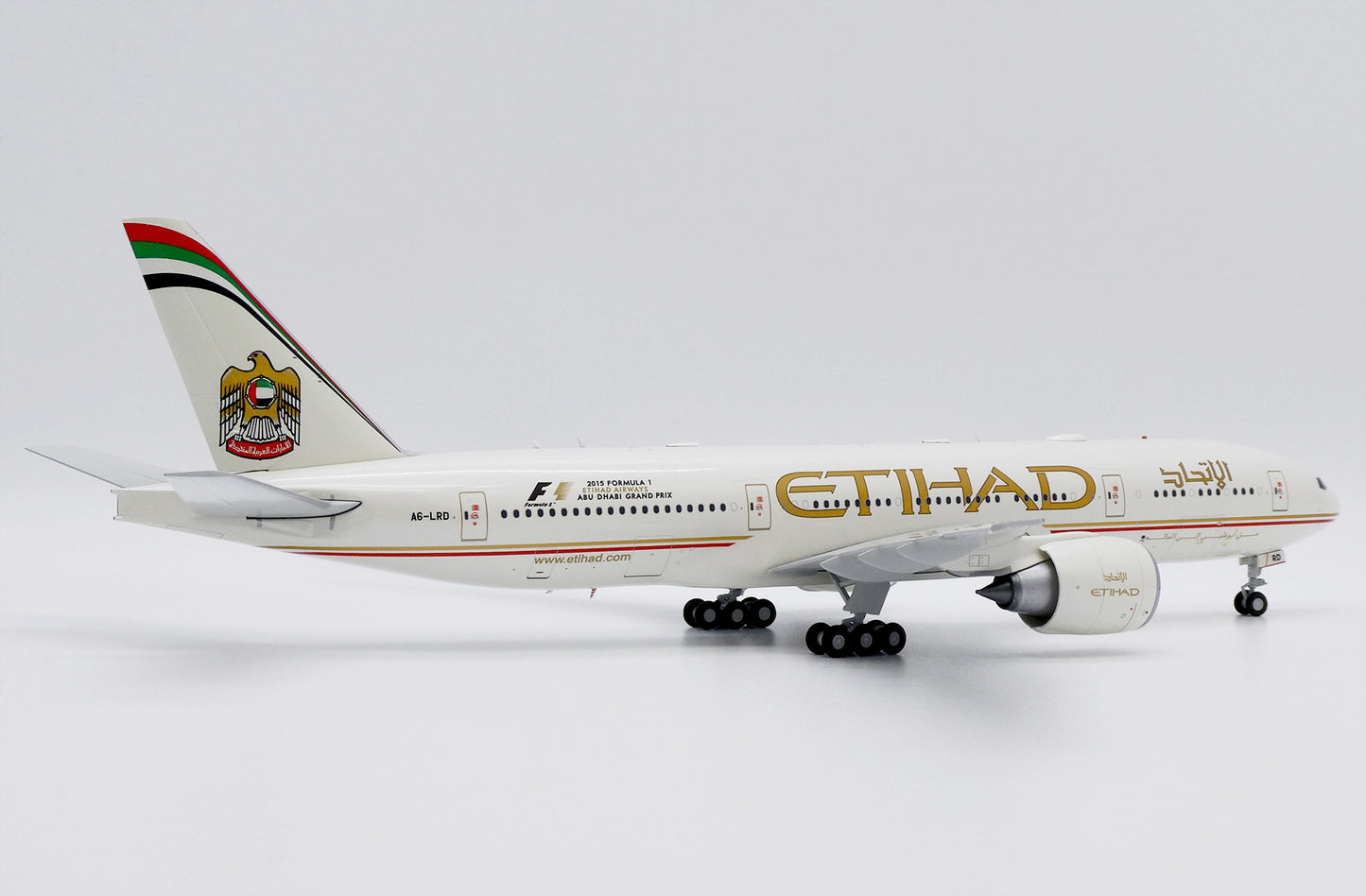 JC WINGS B777-200LR ETIHAD AIRWAYS 2015 "FORMULA 1" REG: A6-LRD