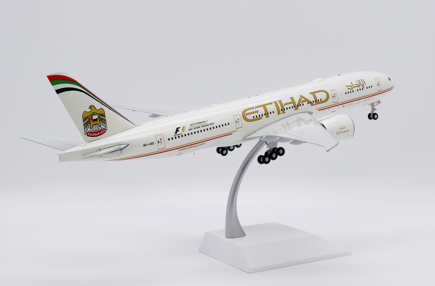 JC WINGS B777-200LR ETIHAD AIRWAYS 2015 "FORMULA 1" REG: A6-LRD