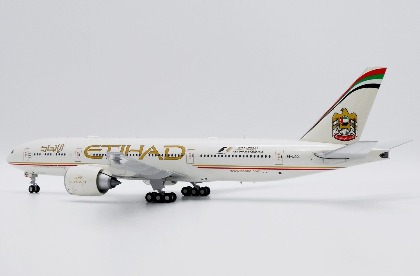 JC WINGS B777-200LR ETIHAD AIRWAYS 2015 "FORMULA 1" REG: A6-LRD
