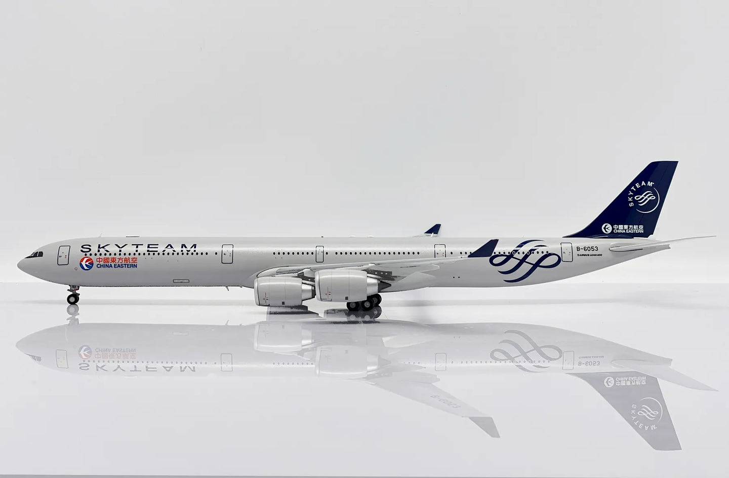 JC WINGS A340-600 CHINA EASTERN AIRLINES "SKYTEAM" REG: B-6053