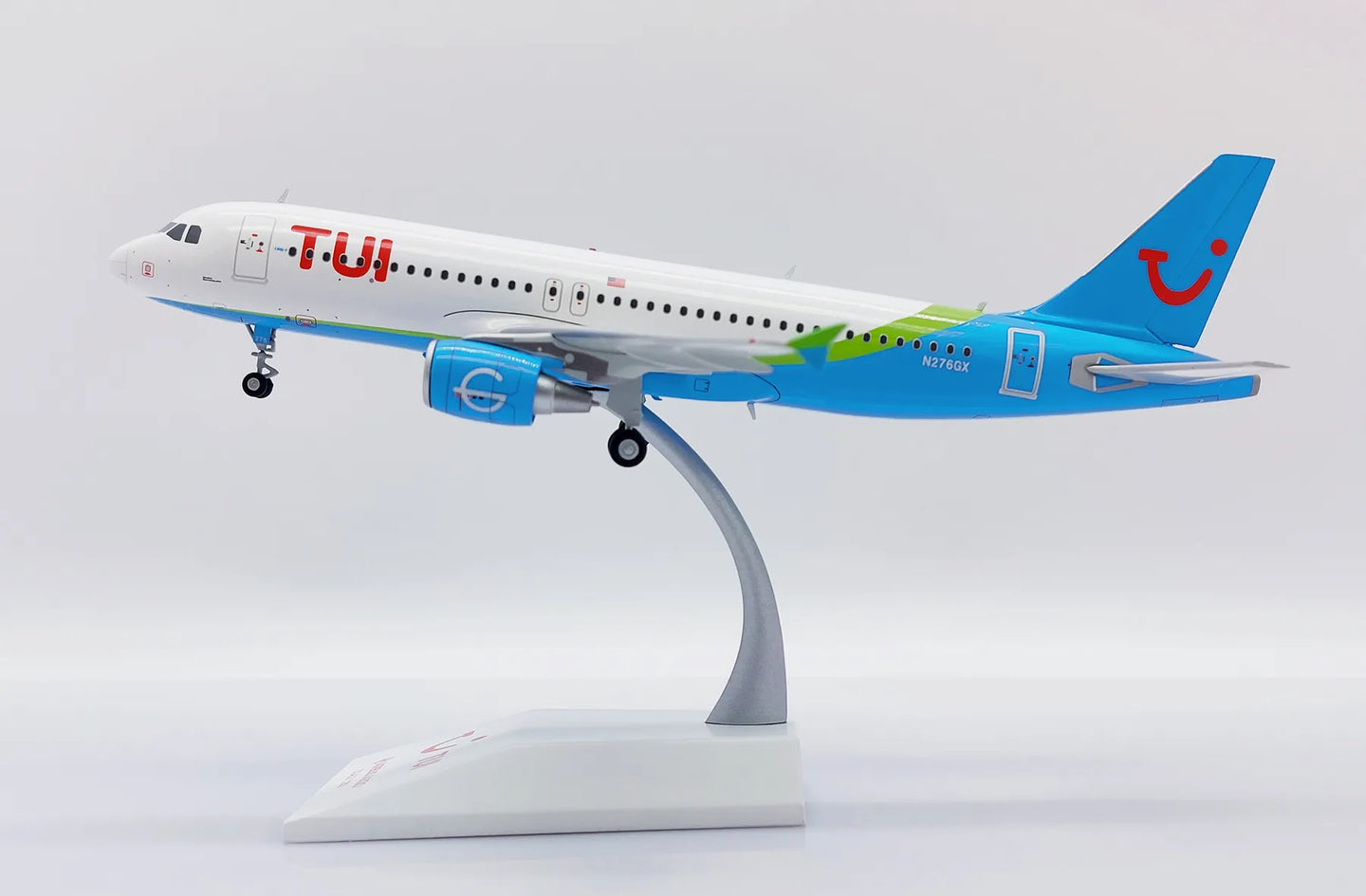 JC WINGS A320 TUI FLY NETHERLANDS REG: N276GX