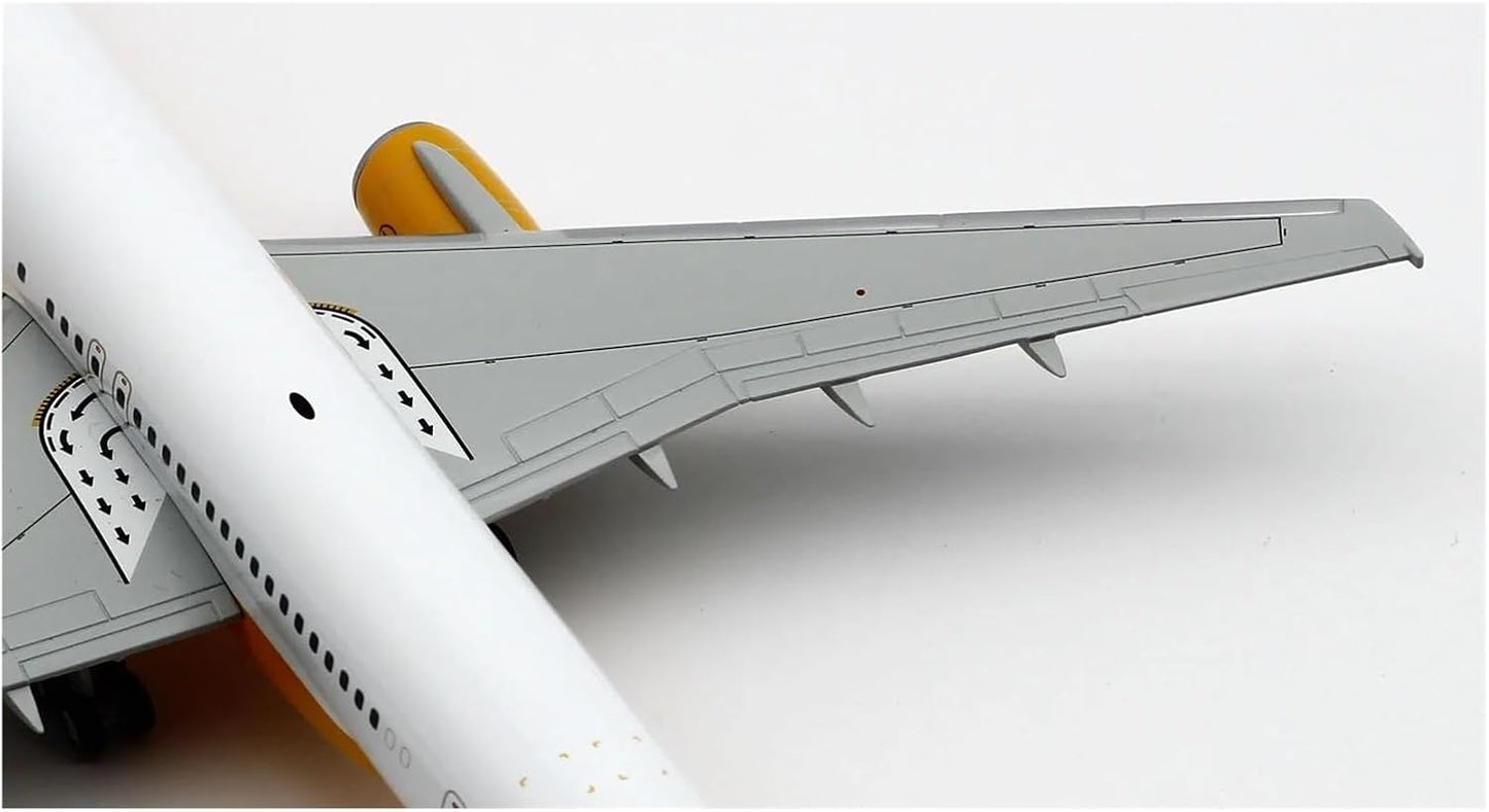 JC WINGS BOEING 757-300 CONDOR REG: D-ABON