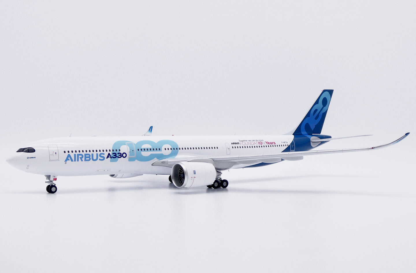 JC WINGS A330-900NEO AIRBUS HOUSE COLOUR "FOUNDAT10N YEARS" REG: F-WTTN