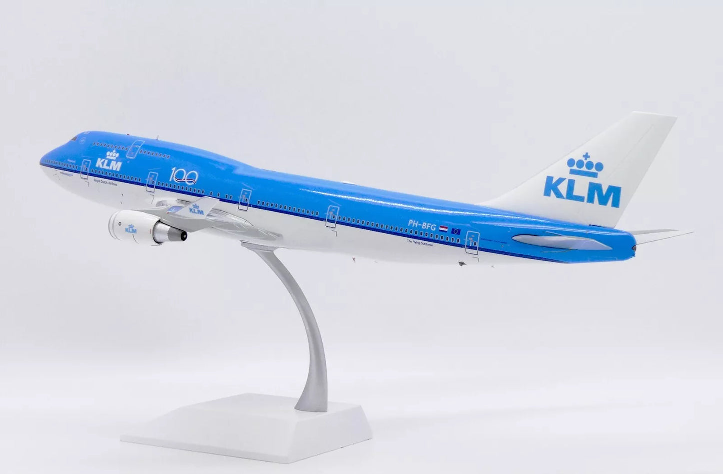 JC WINGS B747-400 KLM ROYAL DUTCH AIRLINES "100" (PLUS LIMITED EDITION AVIATION TAG) REG: PH-BFG