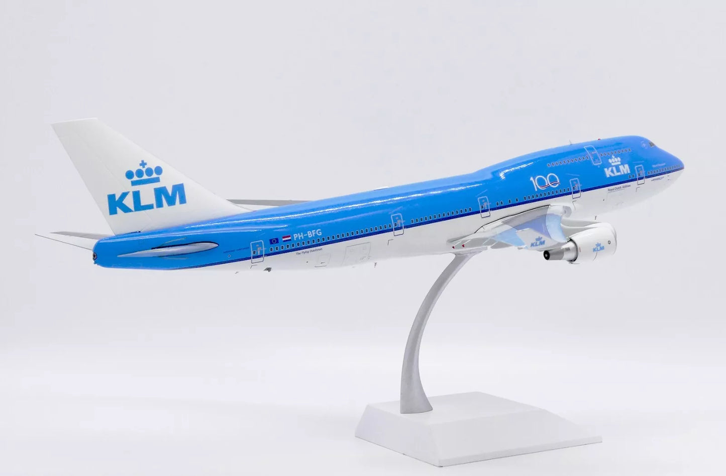 JC WINGS B747-400 KLM ROYAL DUTCH AIRLINES "100" (PLUS LIMITED EDITION AVIATION TAG) REG: PH-BFG