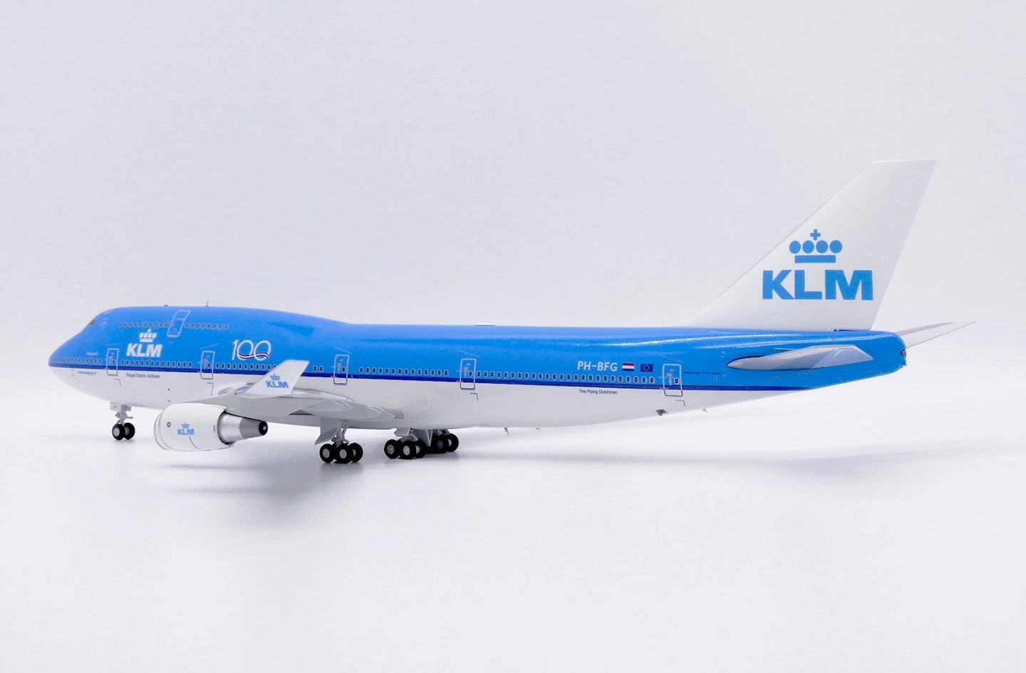 JC WINGS B747-400 KLM ROYAL DUTCH AIRLINES "100" (PLUS LIMITED EDITION AVIATION TAG) REG: PH-BFG