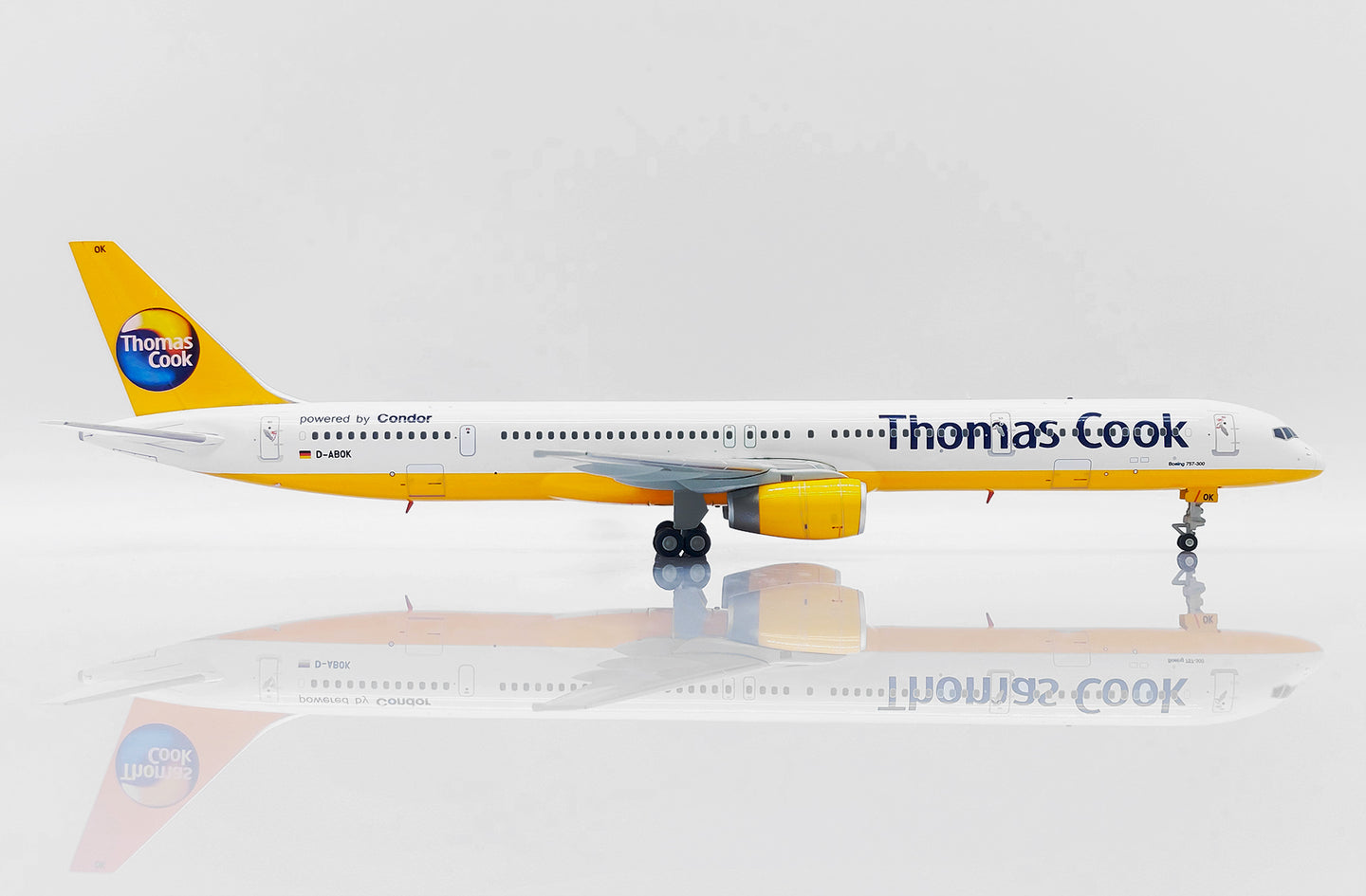 JC WINGS B757-300 THOMAS COOK REG: D-ABOK
