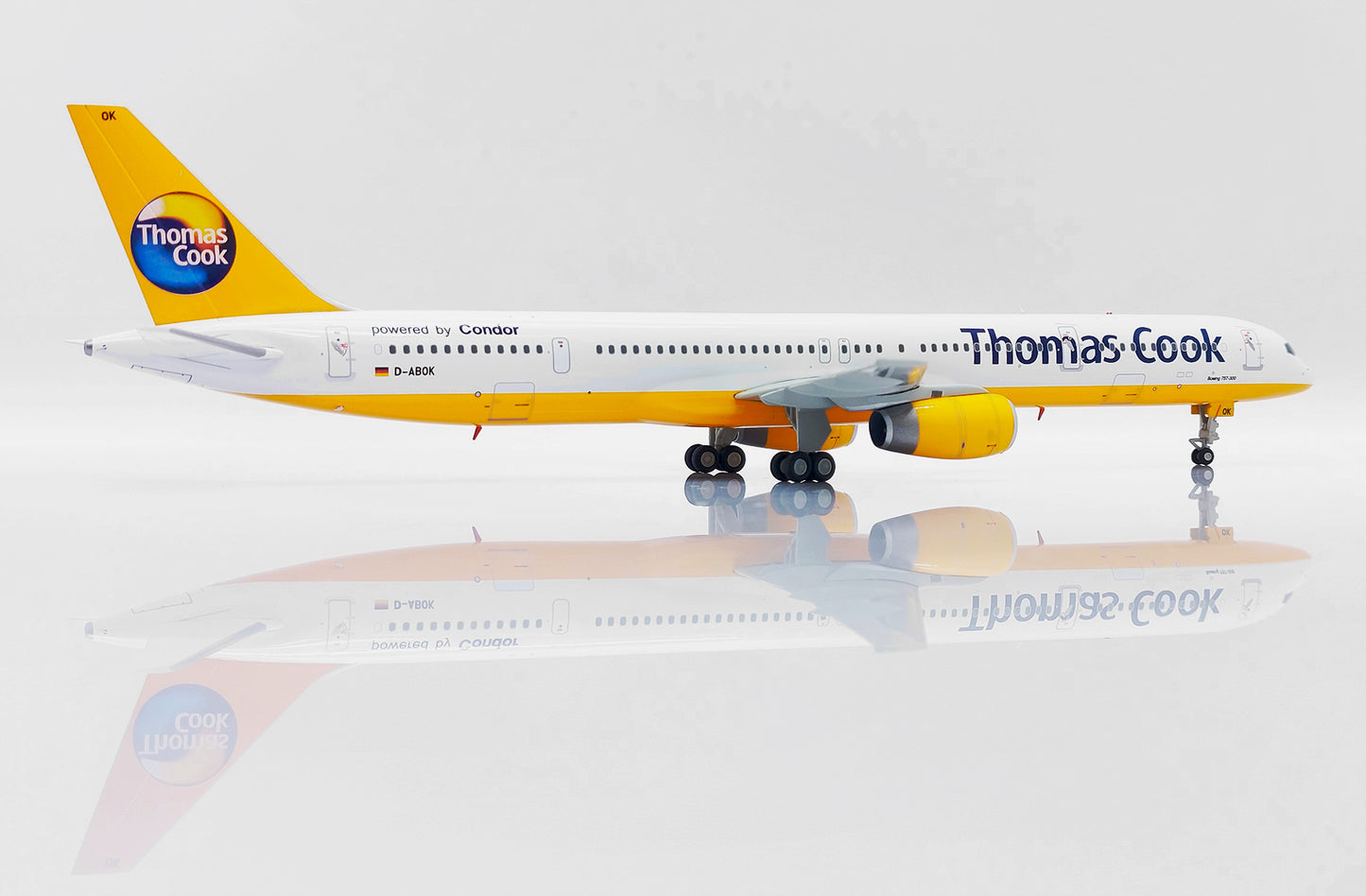 JC WINGS B757-300 THOMAS COOK REG: D-ABOK