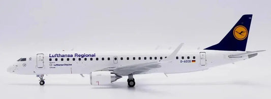 JC WINGS ERJ-190LR LUFTHANSA REGIONAL REG: D-AECD