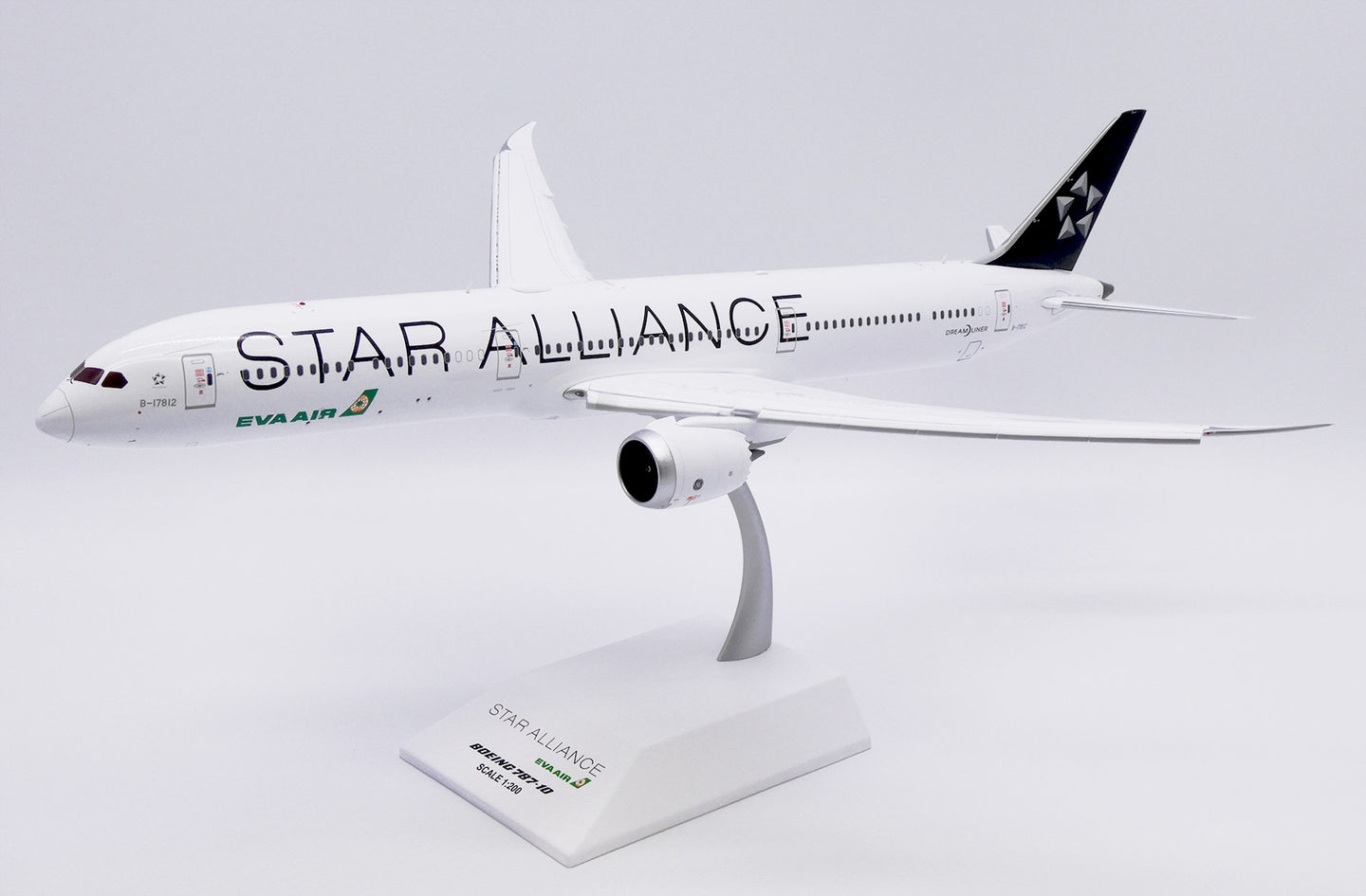 JC WINGS B787-10 DREAMLINER EVA AIR "STAR ALLIANCE LIVERY" (FLAPS DOWN) REG: B-17812