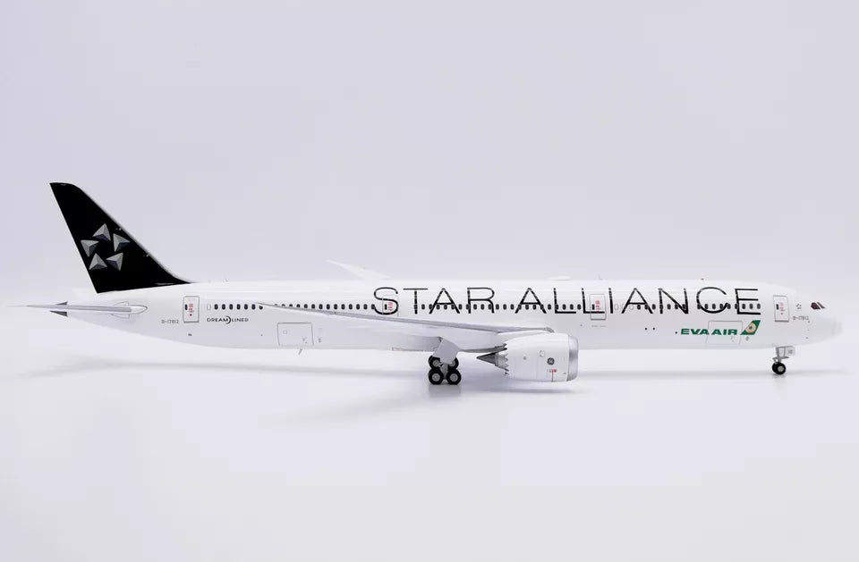 JC WINGS B787-10 DREAMLINER EVA AIR "STAR ALLIANCE LIVERY" REG: B-17812