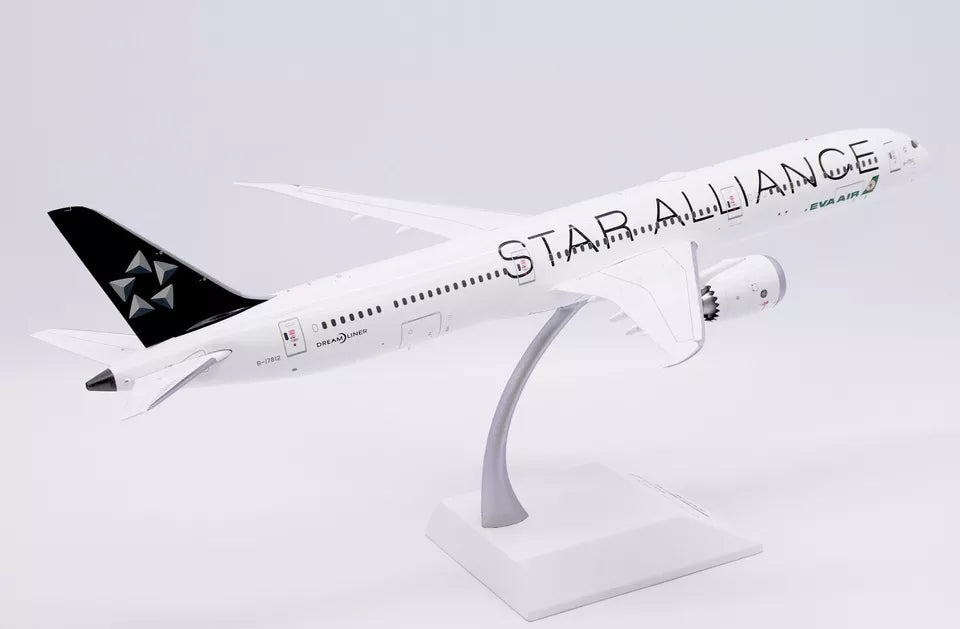 JC WINGS B787-10 DREAMLINER EVA AIR "STAR ALLIANCE LIVERY" REG: B-17812