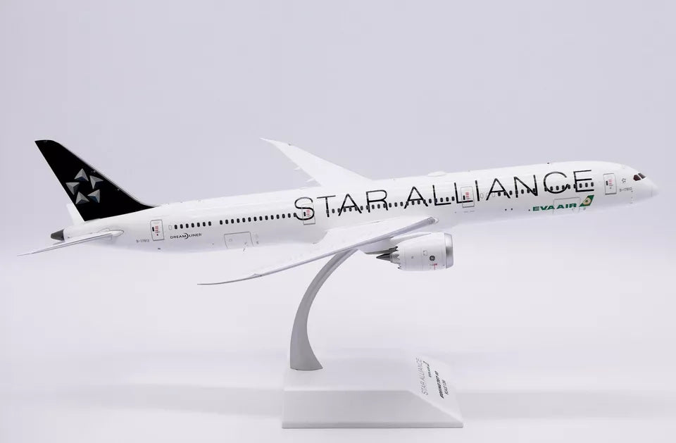 JC WINGS B787-10 DREAMLINER EVA AIR "STAR ALLIANCE LIVERY" REG: B-17812