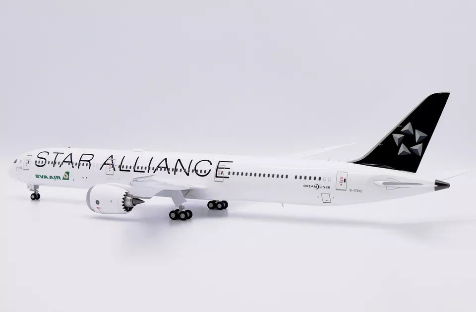 JC WINGS B787-10 DREAMLINER EVA AIR "STAR ALLIANCE LIVERY" REG: B-17812