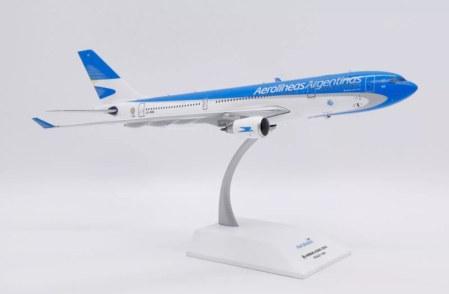 JC WINGS A330-200 AEROLINEAS ARGENTINAS REG: LV-GHQ