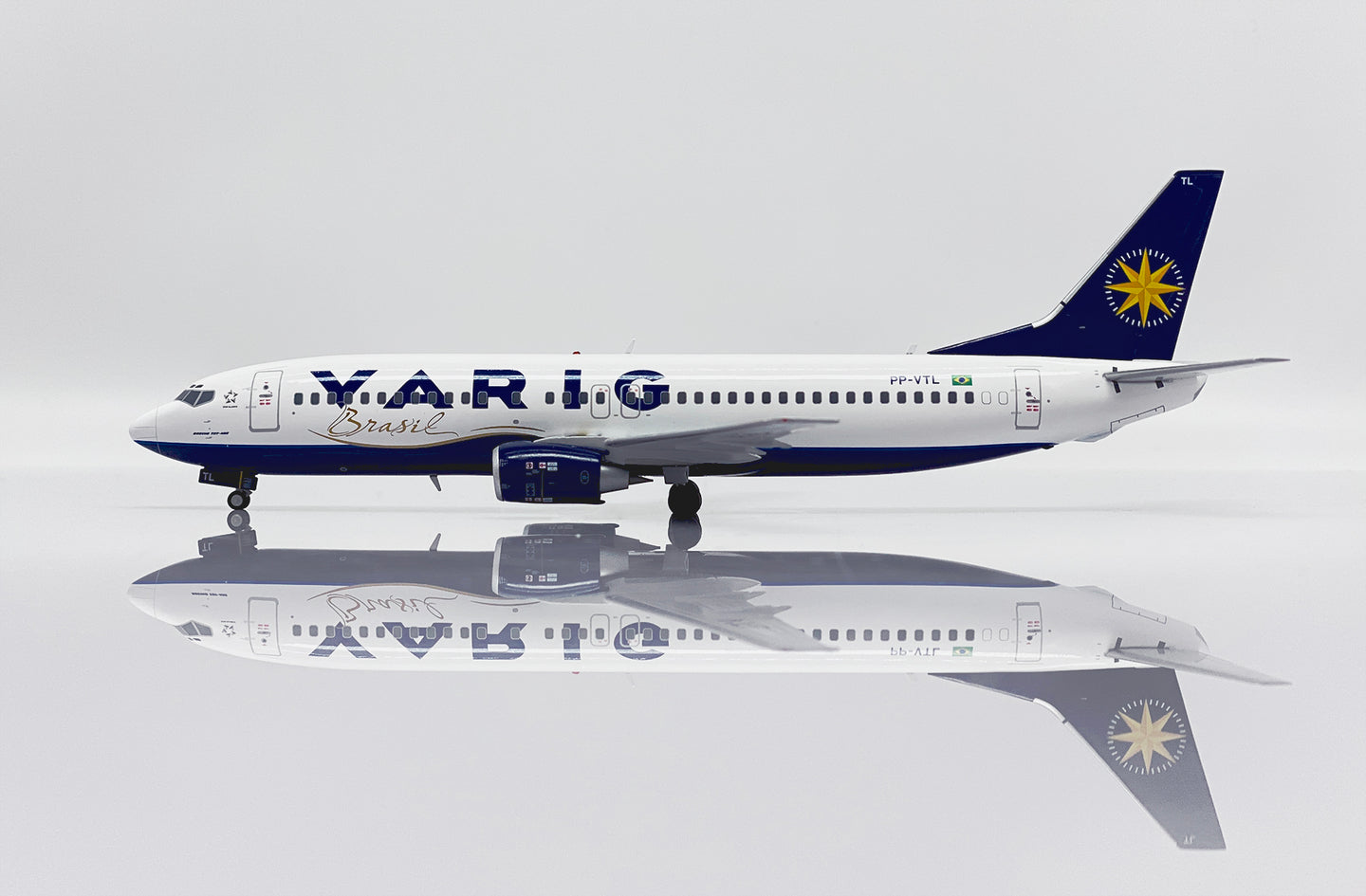 JC WINGS B737-400 VARIG REG: PP-VTL