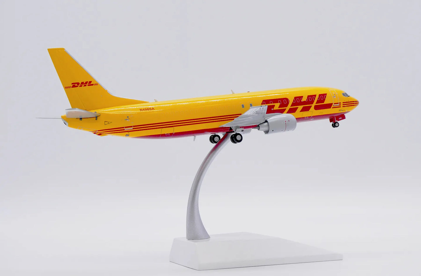 JC WINGS B737-400(SF) DHL (SOUTHERN AIR) REG: N498SA