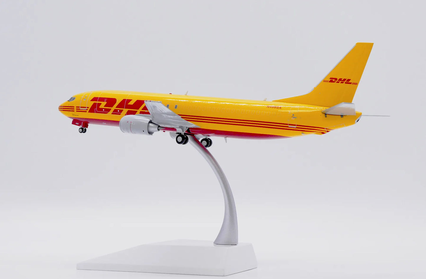 JC WINGS B737-400(SF) DHL (SOUTHERN AIR) REG: N498SA