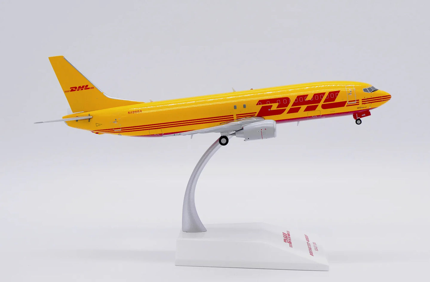 JC WINGS B737-400(SF) DHL (SOUTHERN AIR) REG: N498SA