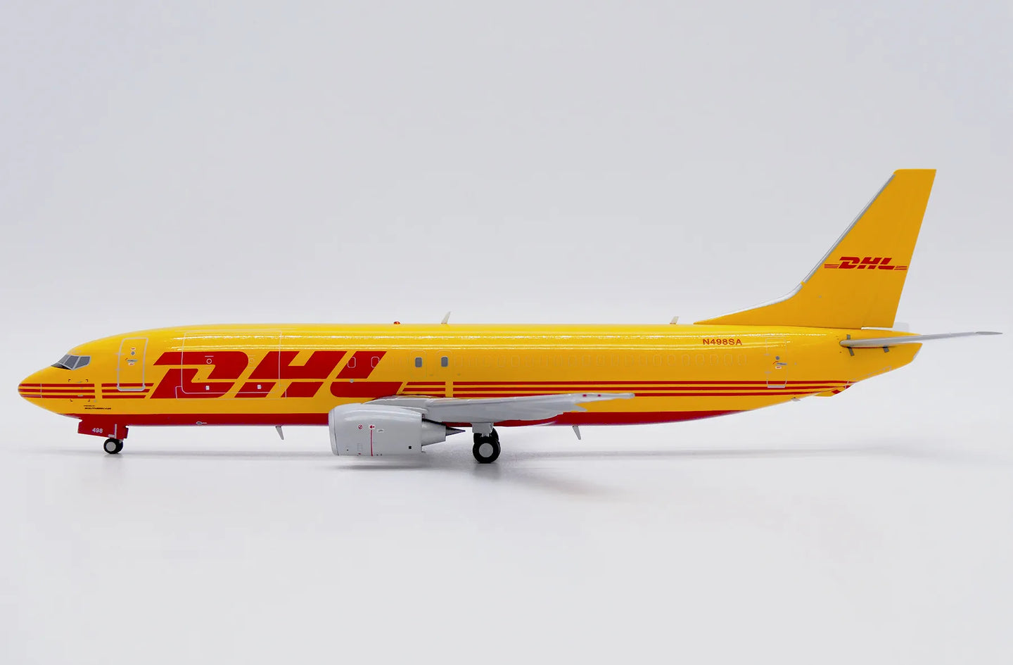 JC WINGS B737-400(SF) DHL (SOUTHERN AIR) REG: N498SA