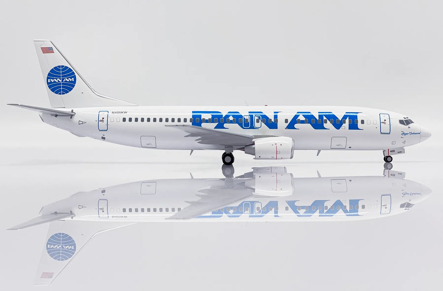 JC WINGS B737-400 PAN AM "CLIPPER UNDAUNTED" REG: N405KW