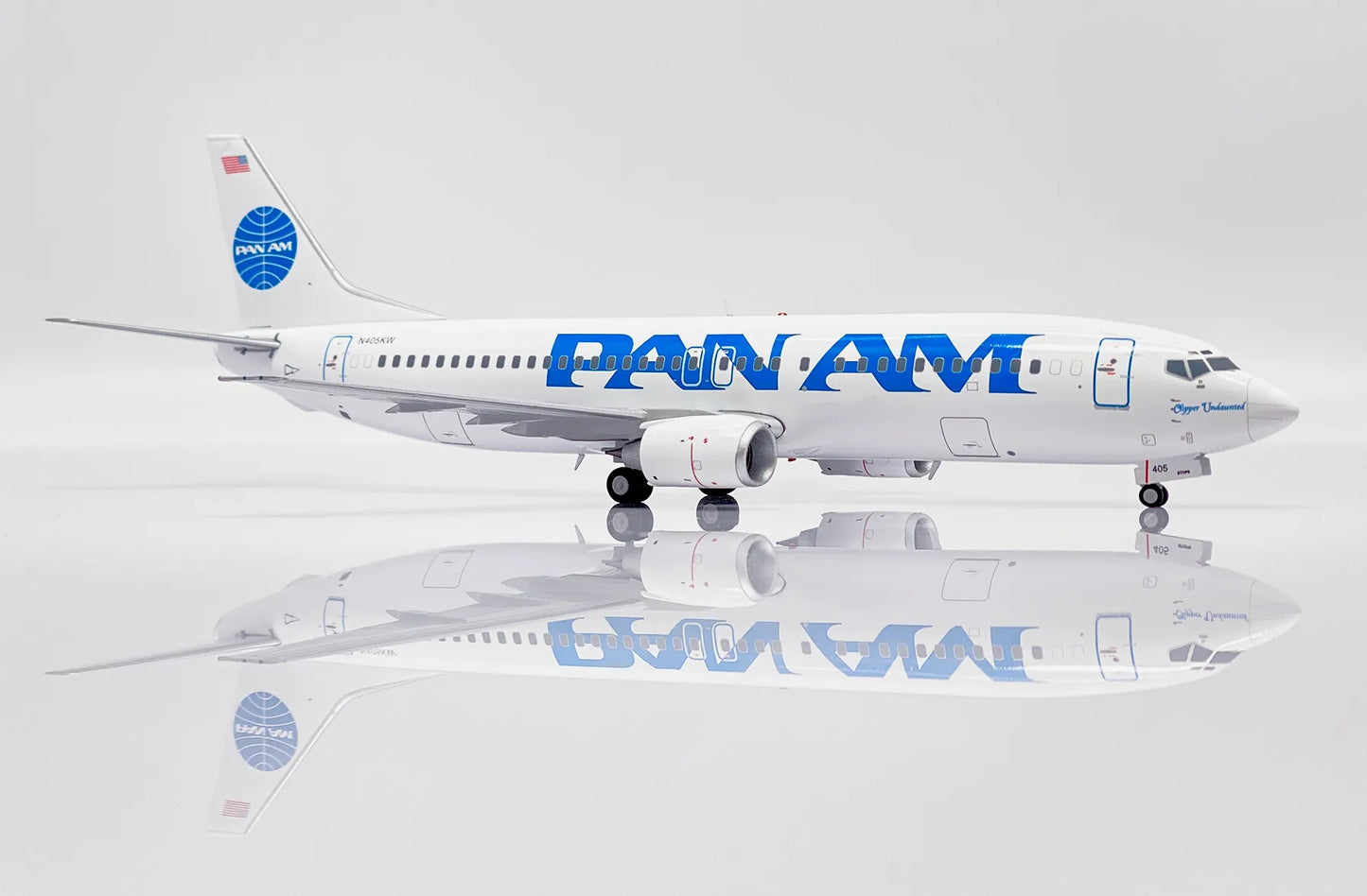JC WINGS B737-400 PAN AM "CLIPPER UNDAUNTED" REG: N405KW