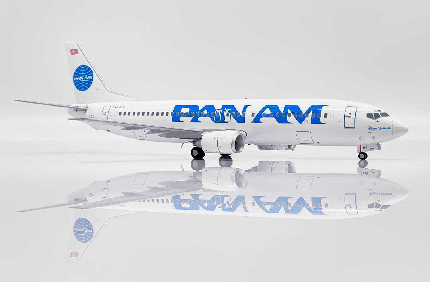 JC WINGS B737-400 PAN AM "CLIPPER UNDAUNTED" REG: N405KW