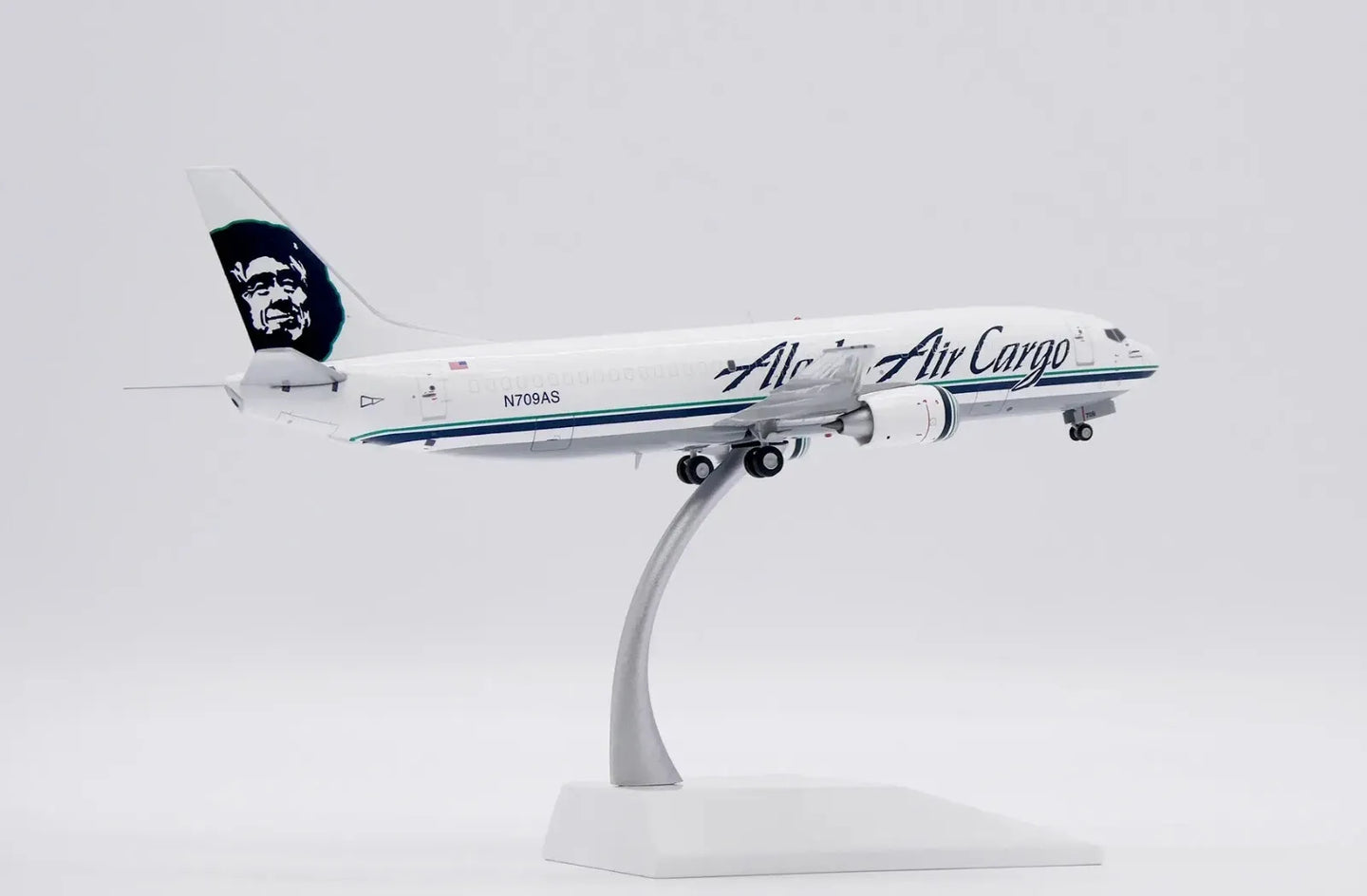 JC WINGS B737-400(SF) ALASKA AIR CARGO REG: N709AS