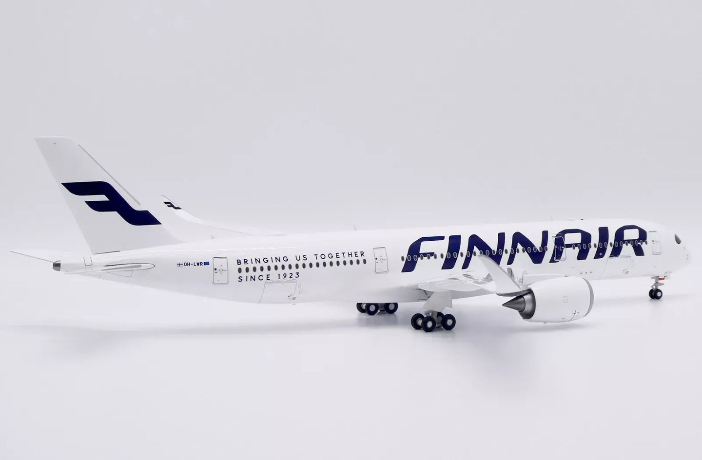 JC WINGS A350-900XWB FINNAIR "BRINGING US TOGETHER SINCE 1923" REG: OH-LWR