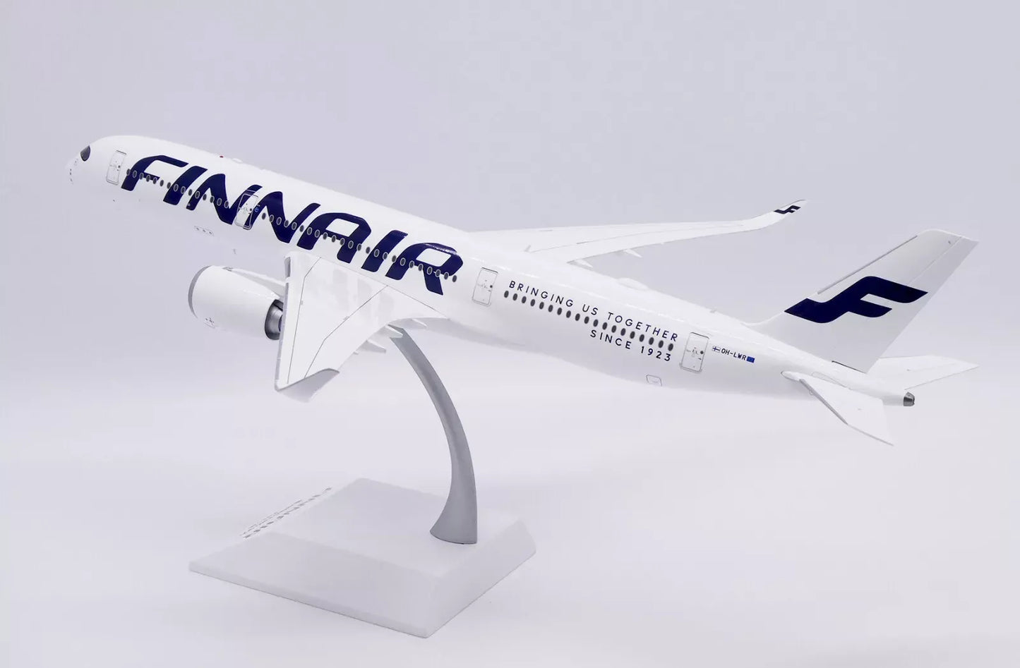 JC WINGS A350-900XWB FINNAIR "BRINGING US TOGETHER SINCE 1923" REG: OH-LWR
