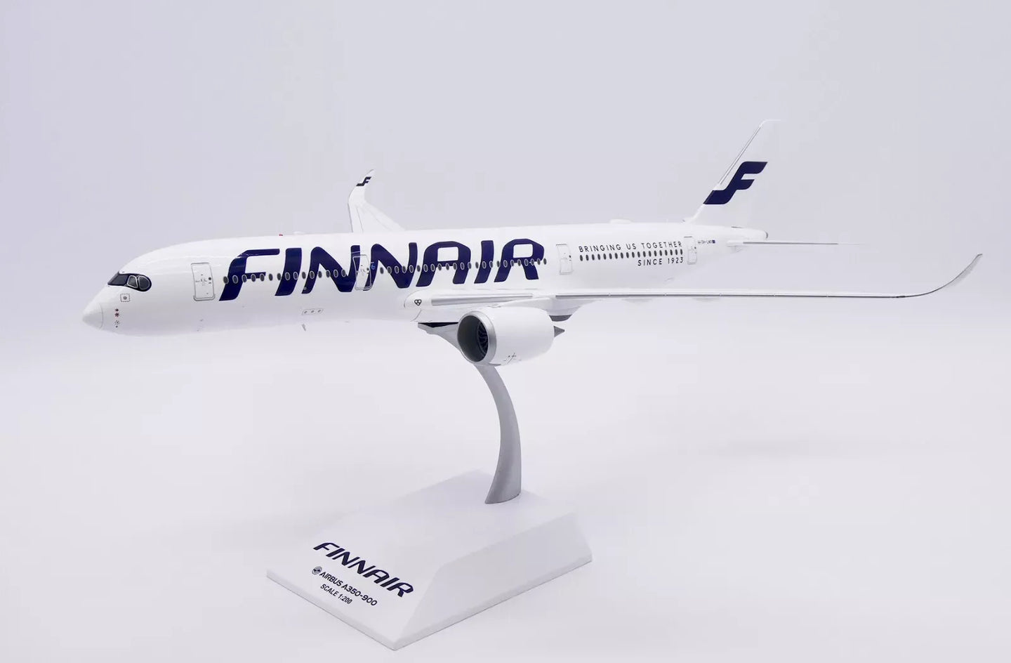 JC WINGS A350-900XWB FINNAIR "BRINGING US TOGETHER SINCE 1923" REG: OH-LWR