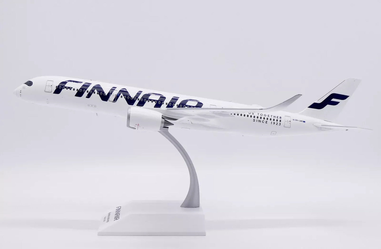JC WINGS A350-900XWB FINNAIR "BRINGING US TOGETHER SINCE 1923" REG: OH-LWR