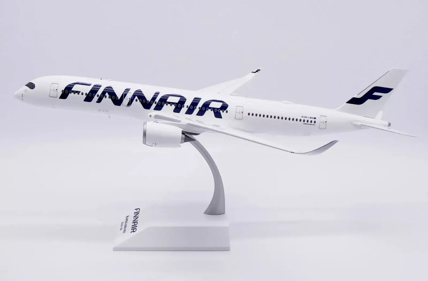JC WINGS A350-900XWB FINNAIR REG: OH-LWS