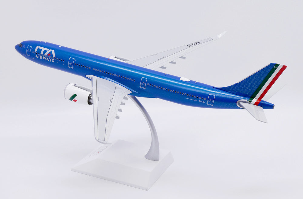 JC WINGS A330-900NEO ITA AIRWAYS REG: EI-HPA