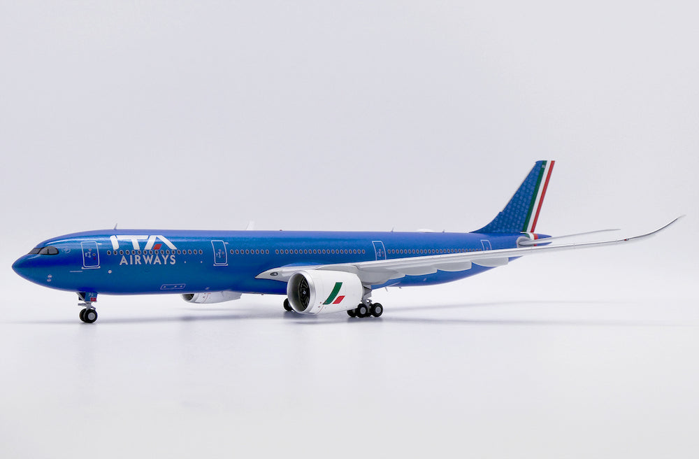 JC WINGS A330-900NEO ITA AIRWAYS REG: EI-HPA