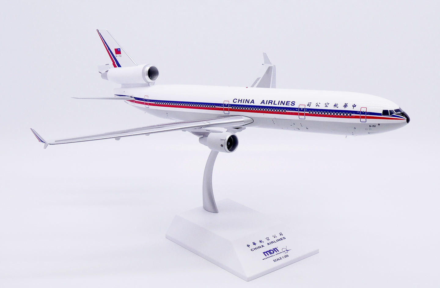 JC WINGS MD-11 CHINA AIRLINES REG: B-151
