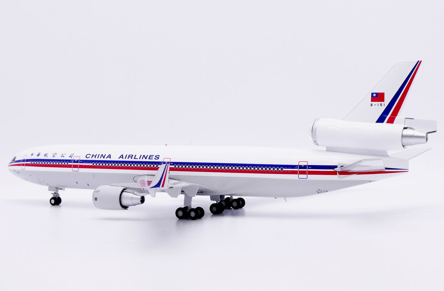 JC WINGS MD-11 CHINA AIRLINES REG: B-151