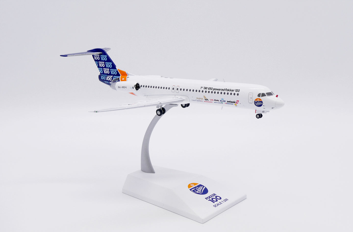 JC WINGS FOKKER 100 HOUSE COLOUR "1ST TAY 650 POWERED FOKKER 100" REG: PH-MKH