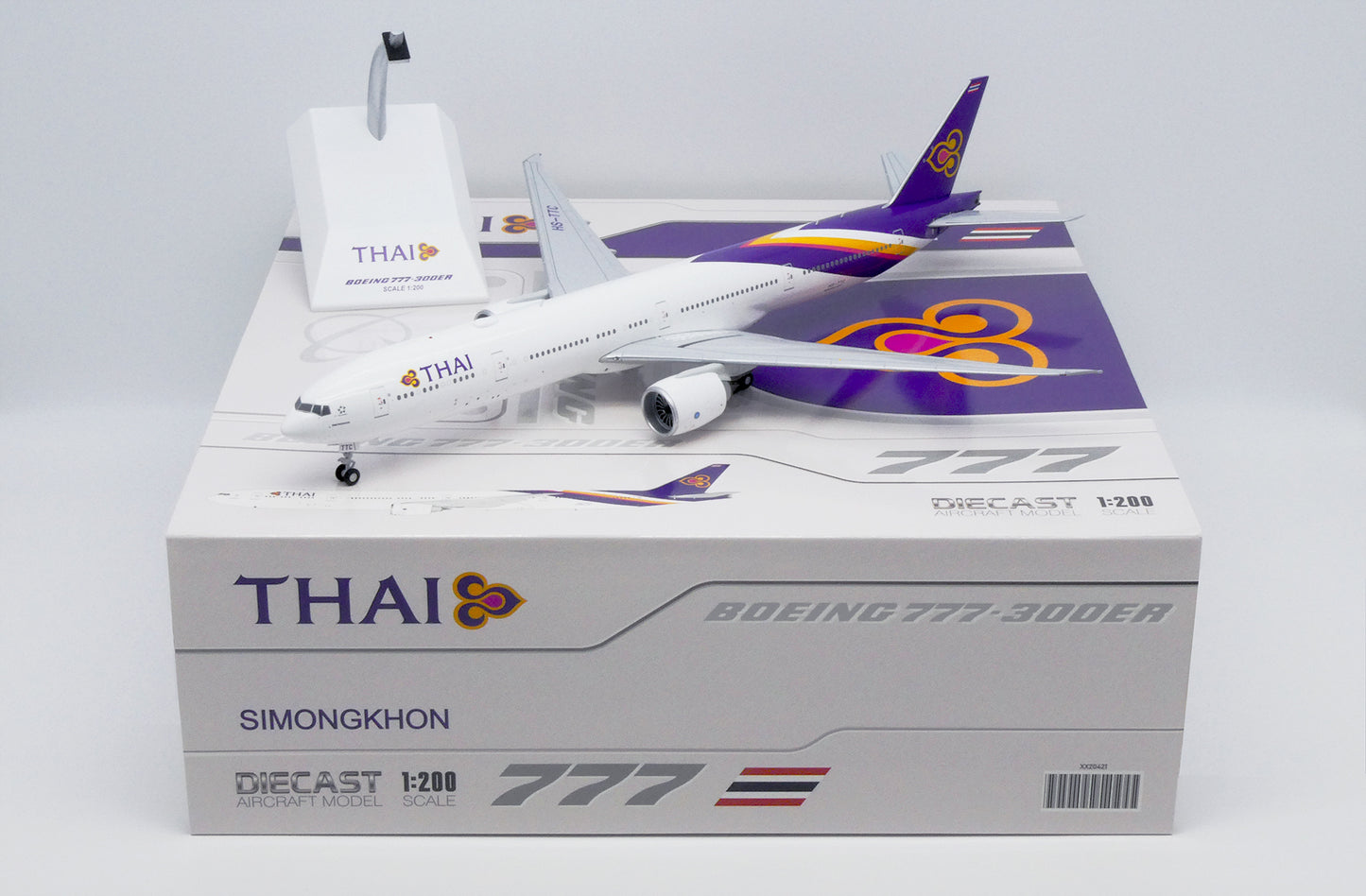 JC WINGS B777-300ER THAI AIWAYS REG: HS-TTC