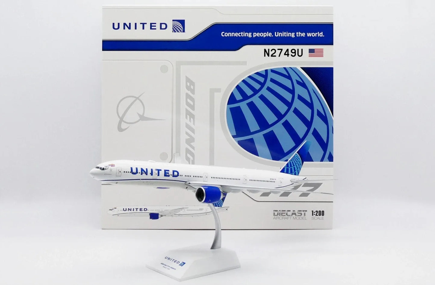 JC WINGS B777-300ER UNITED AIRLINES "SYDNEY WORLD PRIDE" REG: N2749U