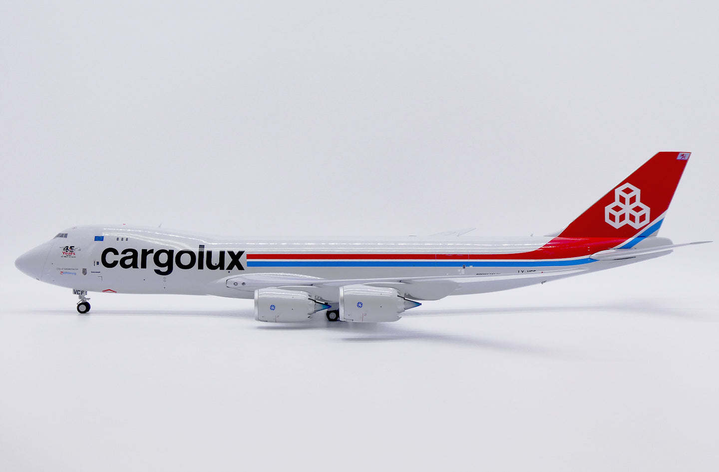 JC WINGS B747-8F CARGOLUX "45 YEARS" (LIMITED TO 59PCS) REG: LX-VCF