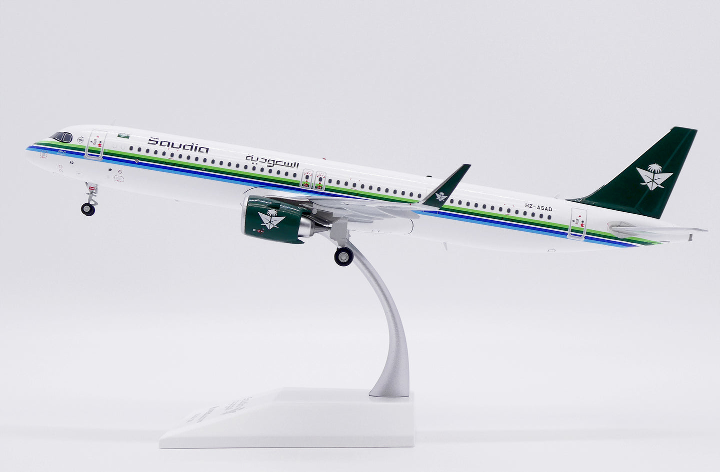 JC WINGS A321NEO SAUDI ARABIAN AIRLINES REG: HZ-ASAD