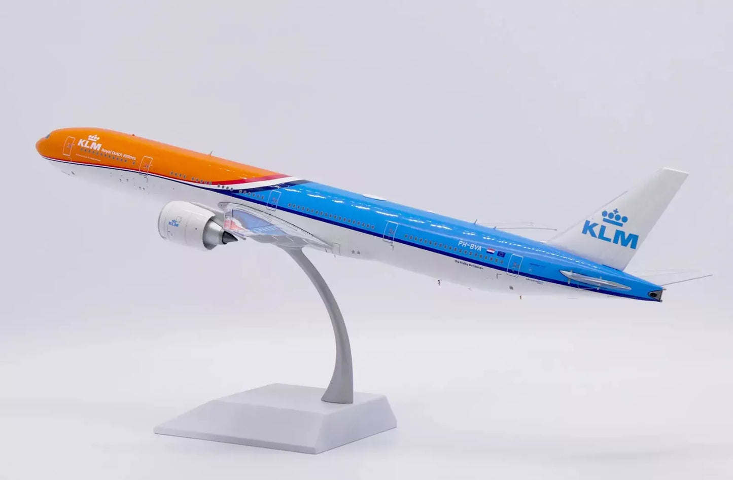 JC WINGS B777-300ER KLM ROYAL DUTCH AIRLINES ORANGE PRIDE REG: PH-BVA